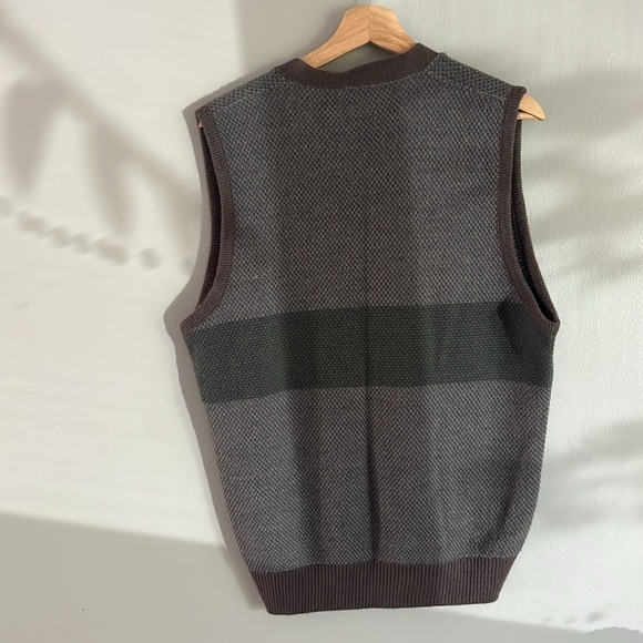 Christian Dior Men’s Vintage Button up Knit Vest Size Large - Picture 2 of 8